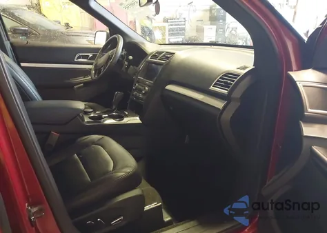 2017 Ford Explorer Xlt z USA, uszkodzony, nr VIN 1FM5K8D80HGC83271